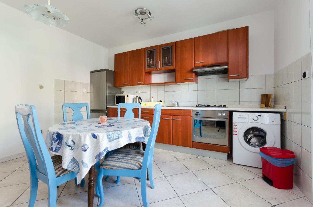 Apartments Slavica R Banjol Buitenkant foto